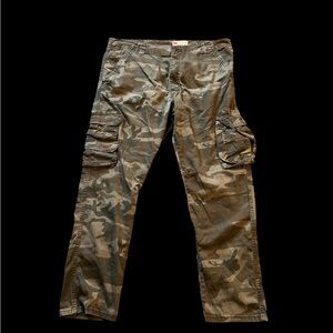 Wrangler Camouflage Cargo Pants